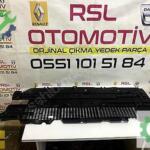 RENAULT MEGANE 4 ALT MUHAFAZA SAĞ TARAF SIFIR ORJİNAL 748141396R