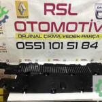 RENAULT MEGANE 4 ALT MUHAFAZA SAĞ TARAF SIFIR ORJİNAL 748141396R