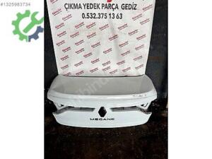 RENAULT MEGANE 4 BAGAJ KAPAĞI