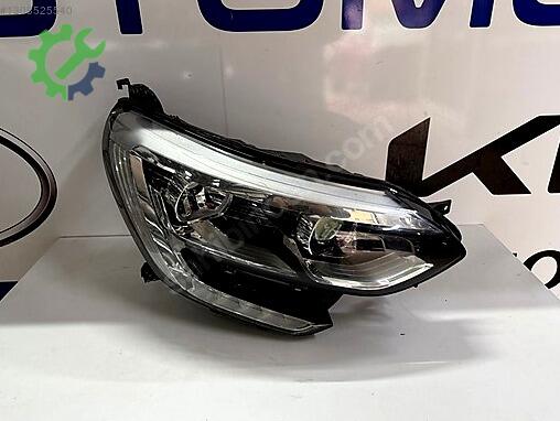 Renault Megane Sağ Ön Far çıkma parça