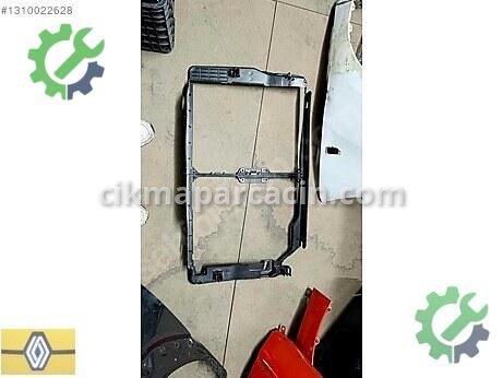 Renault Megane Radyatör çıkma parça