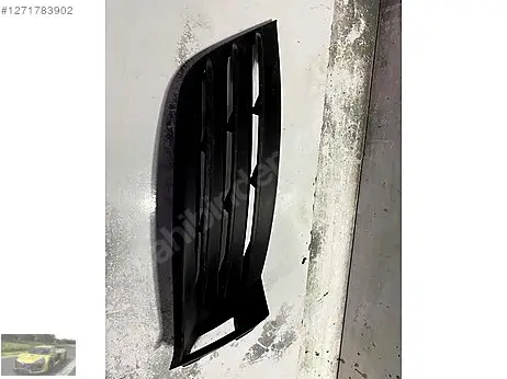 Renault Megane Sis Farı Çerçevesi çıkma parça