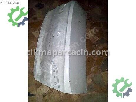 Renault Taliant Bagaj Kapağı çıkma parça