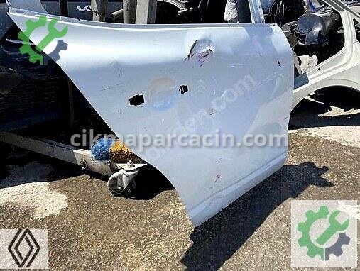 Renault Taliant Sağ Arka Kapı çıkma parça