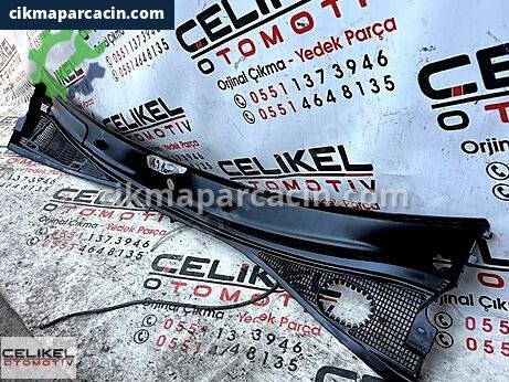 Renault Kangoo Ön Panjur çıkma parça