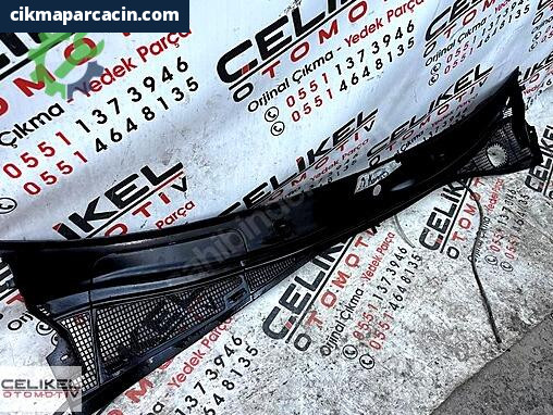 Renault Kangoo Ön Panjur çıkma parça