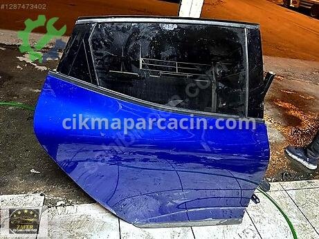 Renault Clio Sağ Arka Kapı çıkma parça