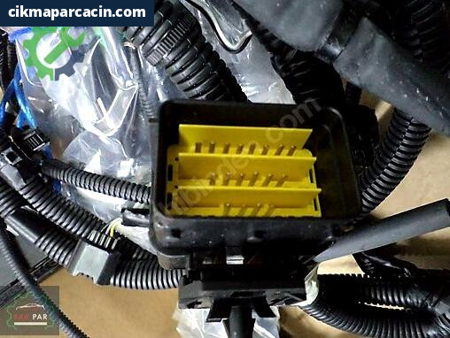 Renault Captur Elektrik Tesisatı 403884964R çıkma parça