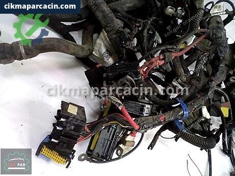 Renault Clio Elektrik Tesisatı çıkma parça