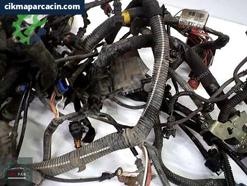 Renault Clio Elektrik Tesisatı 240112387R çıkma parça