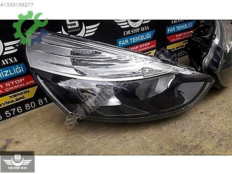 Renault Clio Sağ Ön Far çıkma parça
