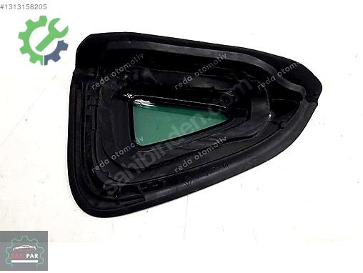 Renault Clio Sağ Arka Kelebek Camı 833067947R çıkma parça