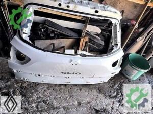 Renault Clio 4 bagaj kapağı siteyjin