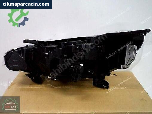 Renault Clio Sağ Ön Far 260103507R çıkma parça