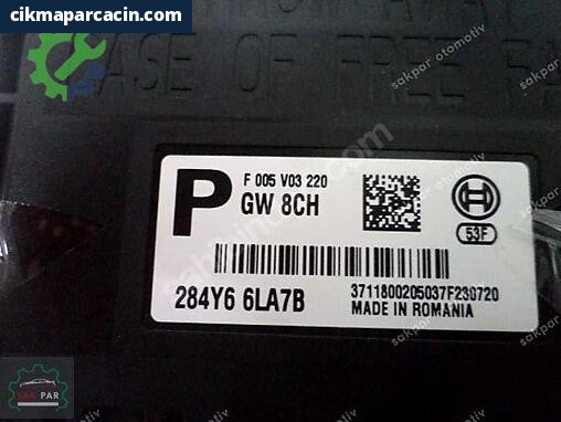 Renault Clio Beyin 284Y66LA7B çıkma parça