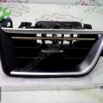 Renault Clio 5 Sol Havalandırma Kalorifer Izgarası 687619080R YP
