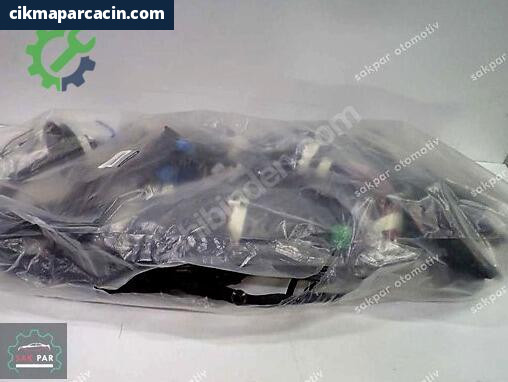 Renault Clio Elektrik Tesisatı 240143904S çıkma parça