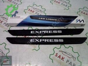 Renault Express Kapı Eşiği Led Işıklı Orjinal 7711945795 YP