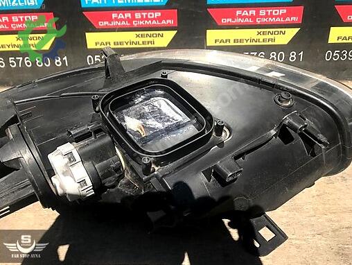 Renault Fluence Sağ Ön Far çıkma parça