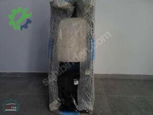 Renault Kangoo Sağ Arka Bagaj Kapısı Orj 7751468944 YP