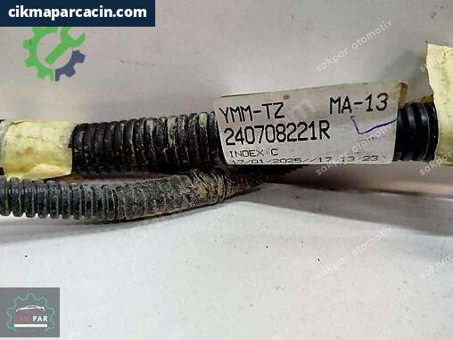 Renault Megane Sis Farı 240708221R çıkma parça