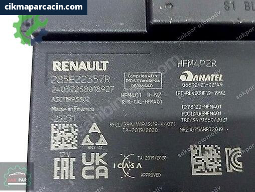Renault Megane Beyni 285E22357R çıkma parça