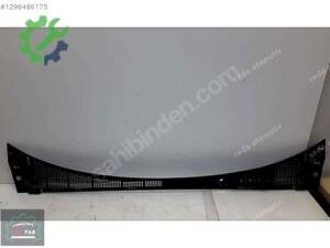 Renault Megane 4 Ön Cam Izgarası 668118966R CP