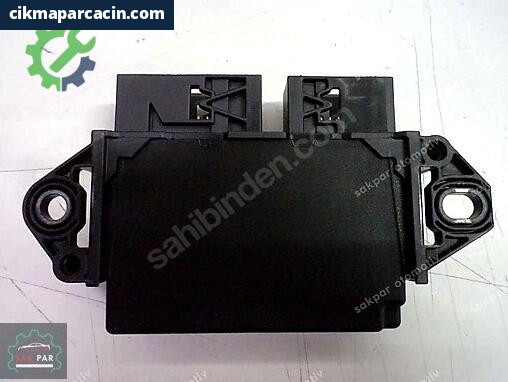 Renault Megane Beyni 284L04787R çıkma parça