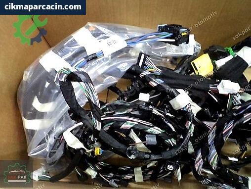 Renault Taliant Elektrik Tesisatı 240100560R çıkma parça