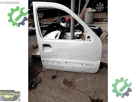 Renault Kangoo Sağ Ön Kapı çıkma parça