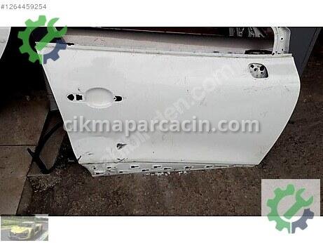 Renault Clio Sağ Ön Kapı çıkma parça