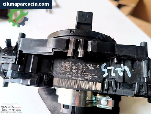 Toyota Proace City Sinyal Kolu 831261 çıkma parça