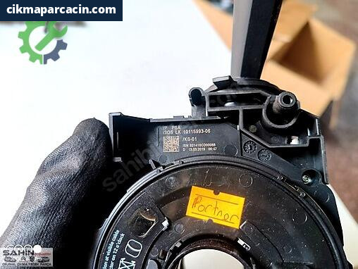 Toyota Proace City Sinyal Kolu 831261 çıkma parça
