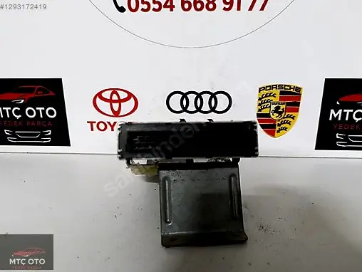 Saab 900 Beyni 4588869 çıkma parça