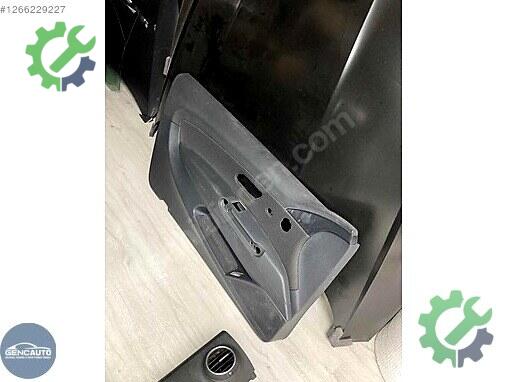 Volkswagen Scirocco Sol Kapı 1K8867011 çıkma parça