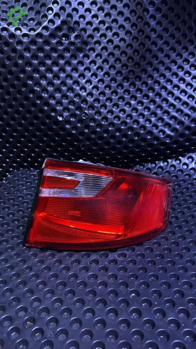 Seat Toledo Sağ Stop çıkma parça