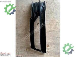 SKODA OCTAVİA 13-17 SAĞ SİS KAPAĞI SİSLİ 5E0807682 ORJİNAL