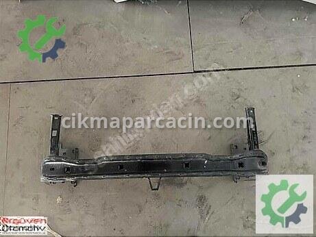 Skoda Octavia Ön Tampon çıkma parça