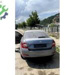 SKODA OCTAVİA BAGAJ KAPAĞI