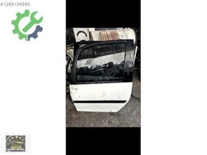 SKODA ROOMSTER SOL ARKA KAPI