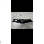 SKODA SCALA ÖN PANEL KİLİT ÜST PLASTİK 657853343