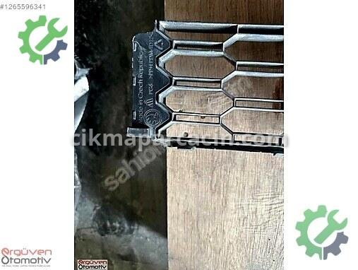 Skoda Scala Ön Panjur 657853677 çıkma parça
