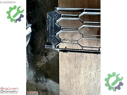 Skoda Scala Ön Panjur 657853677 çıkma parça