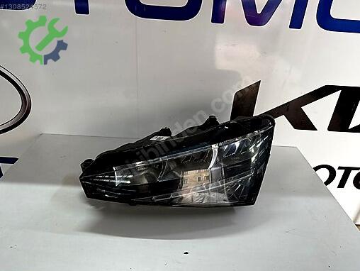 Skoda Scala Sol Ön Far çıkma parça