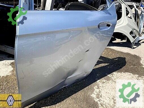 Skoda Superb Sol Arka Kapı çıkma parça