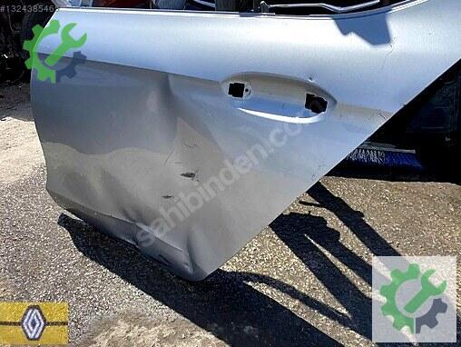 Skoda Superb Sol Arka Kapı çıkma parça