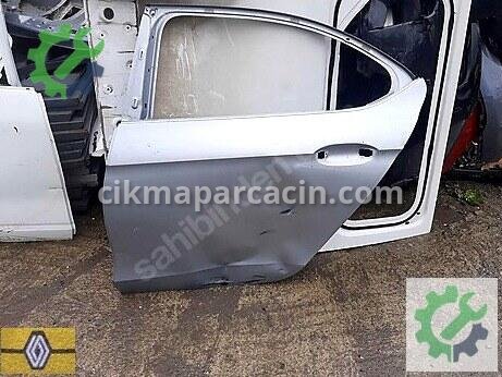 Skoda Superb Sol Arka Kapı çıkma parça