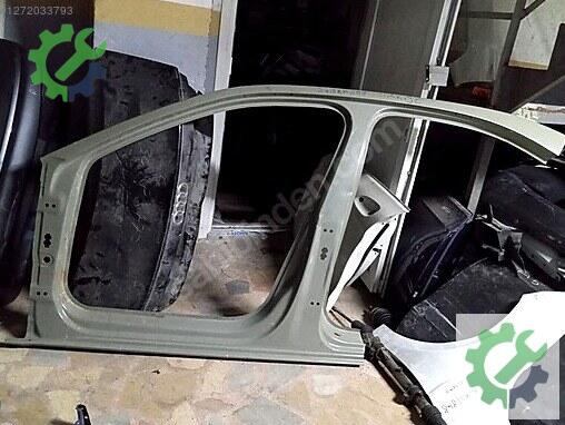 Skoda Superb Sol Marşpiyel Sacı 3V5809605 çıkma parça