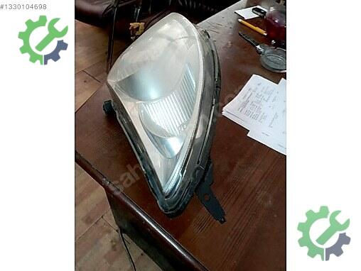 Suzuki Swift Sol Ön Far çıkma parça