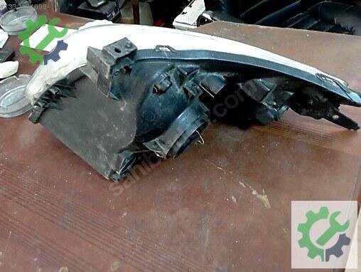 Suzuki Swift Sol Ön Far çıkma parça